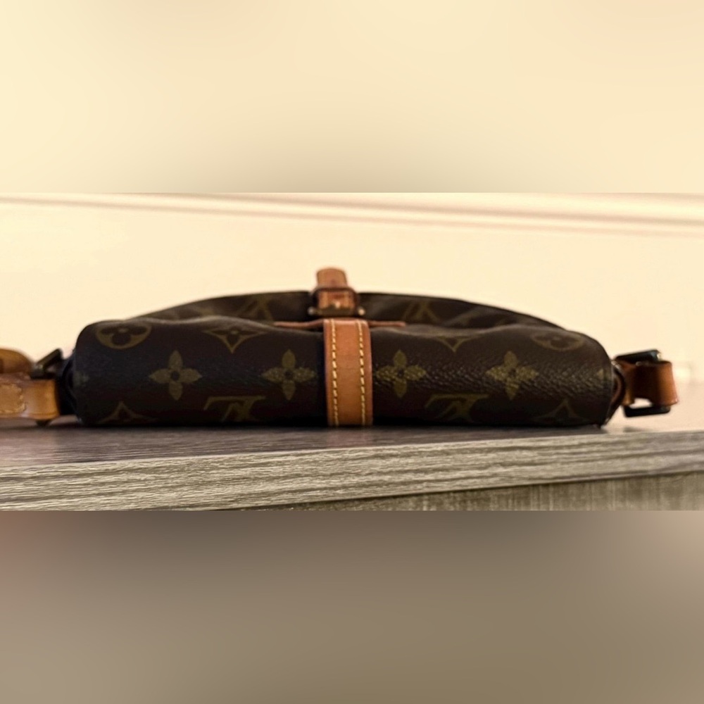 Authentic Vintage Louis Vuitton Monogram Chantilly PM Shoulder Crossbody Bag - Picture 4 of 16